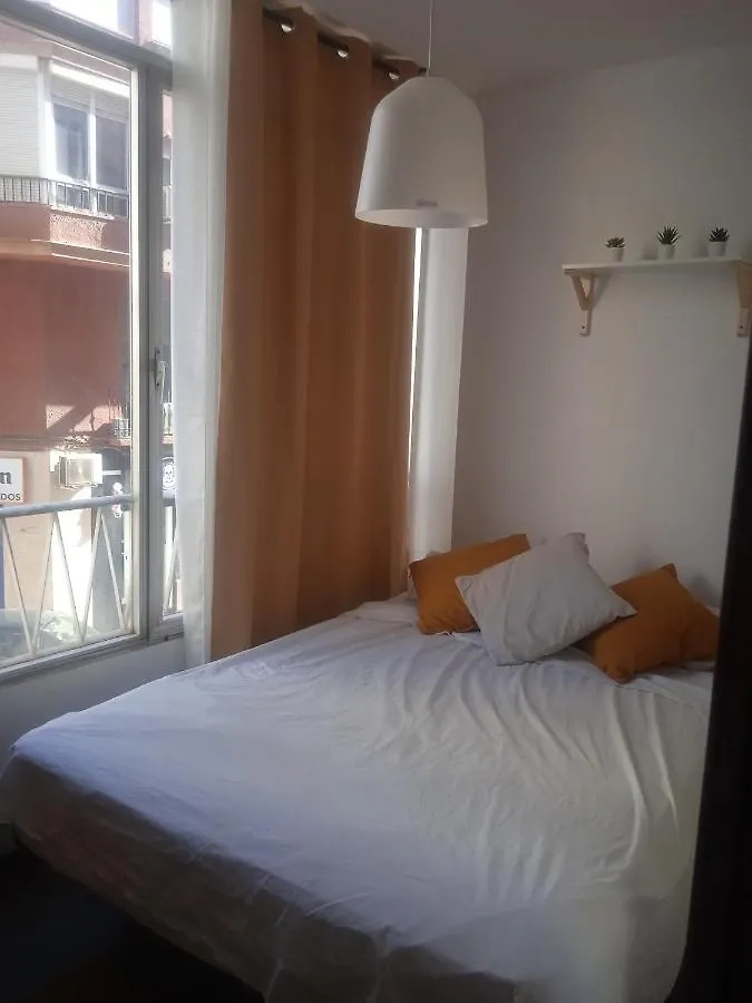Fantastic Bedroom The Center City 0*, Malaga