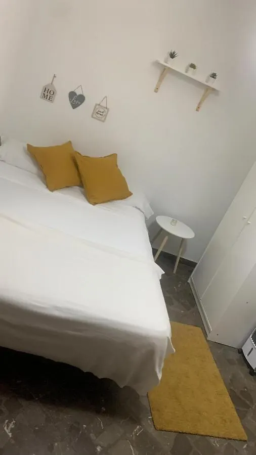 Fantastic Bedroom The Center City 0*, Malaga